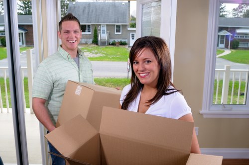 Man With Van Edgware moving support for homes and businesses