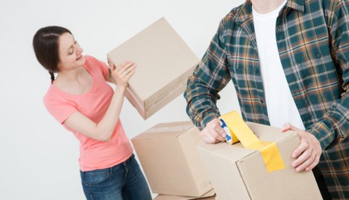 House removal service for Edgware family homes and flats