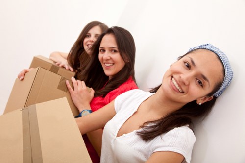 Reliable man with van service in Edgware for everyday transport