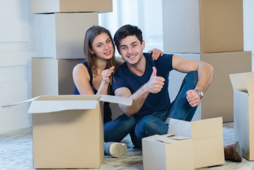 Reliable Edgware moving support with van transport