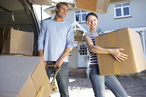 Example flat and house move jobs for a man and van service in Edgware